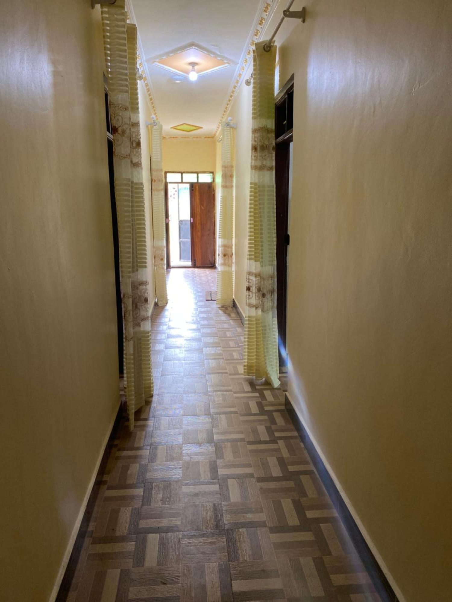 Bed and Breakfast Falcon House Kendwa Exteriér fotografie